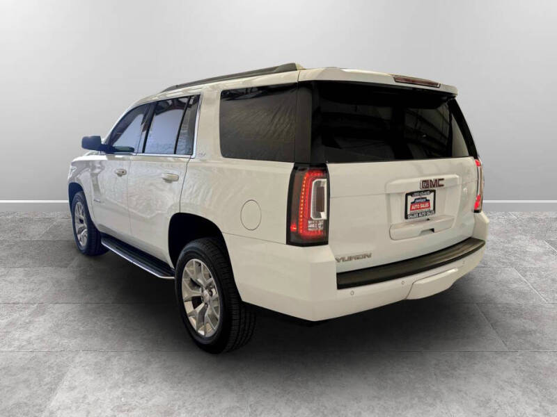 2017 GMC Yukon SLT