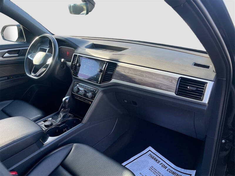 2022 Volkswagen Atlas Cross Sport V6 SE 4Motion