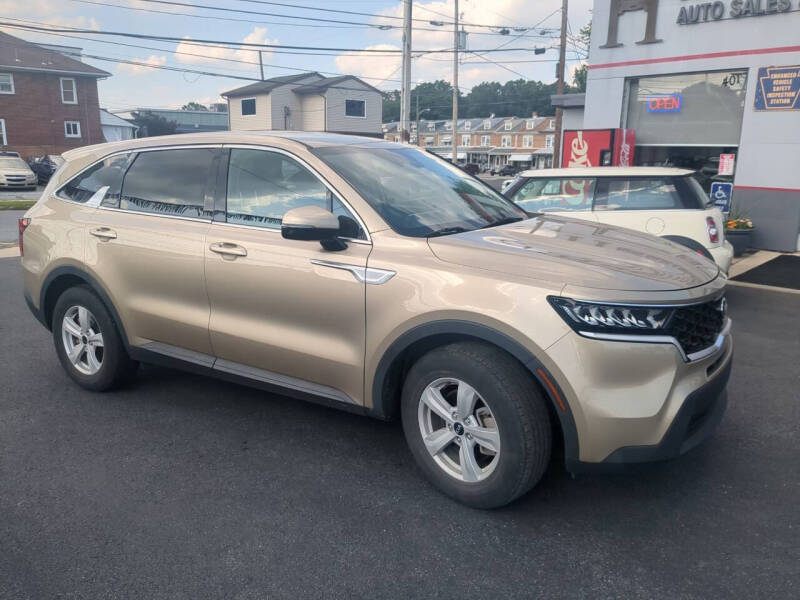 2021 Kia Sorento LX's photo