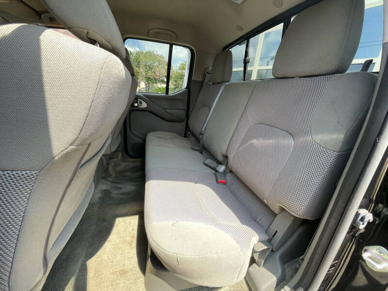 2018 Nissan Frontier SV