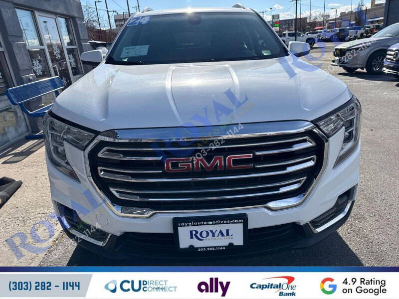 2024 GMC Terrain SLT