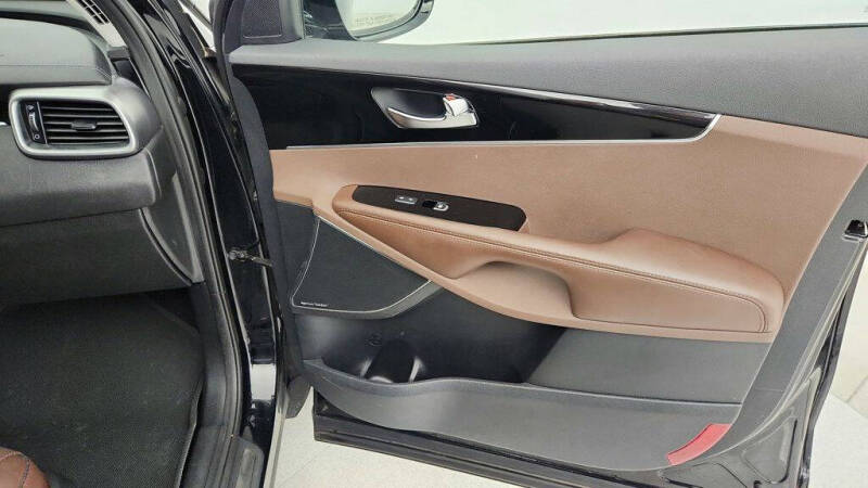 2019 Kia Sorento SX V6