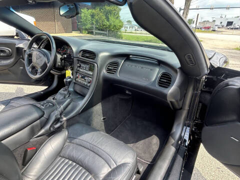 2004 Chevrolet Corvette