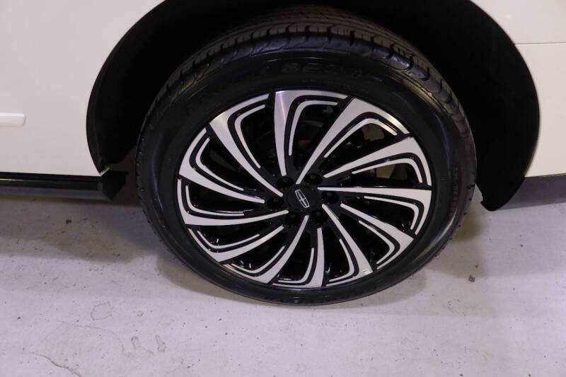 2022 Lincoln Navigator Black Label