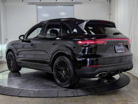 2022 Porsche Cayenne Platinum Edition