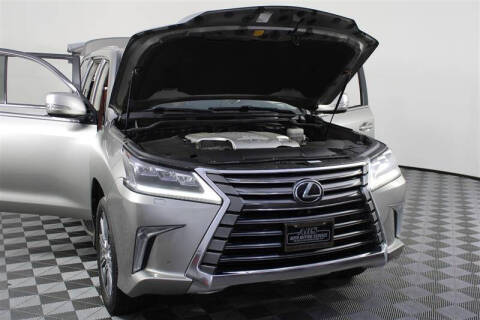 2017 Lexus LX 570