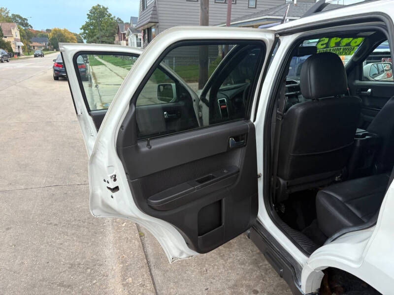 2011 Ford Escape Limited