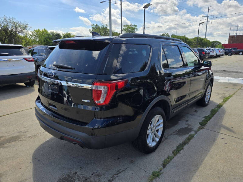 2016 Ford Explorer