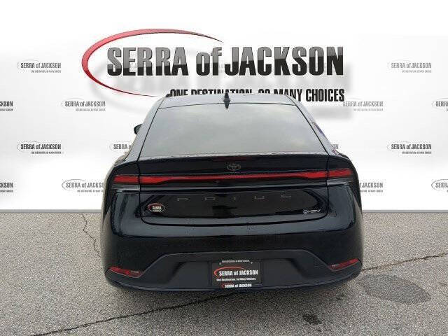 2023 Toyota Prius LE