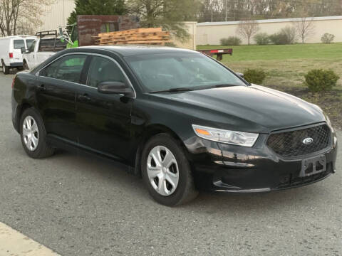 2013 Ford Taurus for sale at ECONO AUTO INC in Spotsylvania VA