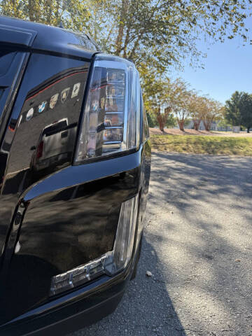 2020 Cadillac Escalade ESV Premium Luxury