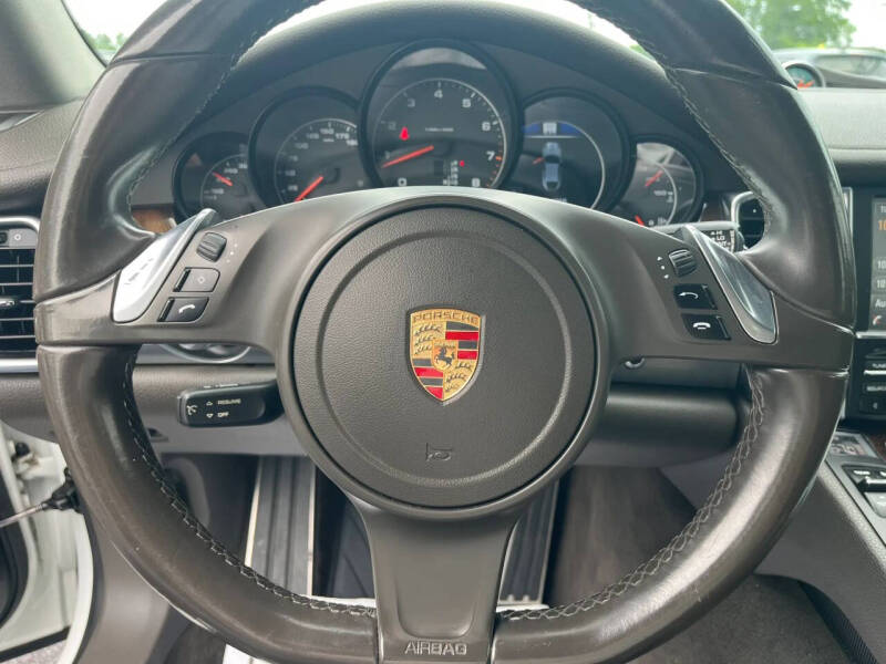 2015 Porsche Panamera