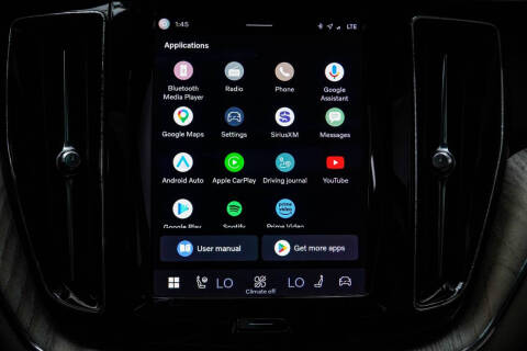 2023 Volvo XC60 B5 Plus Bright Theme