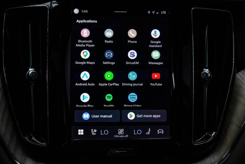 2023 Volvo XC60 B5 Plus Bright Theme
