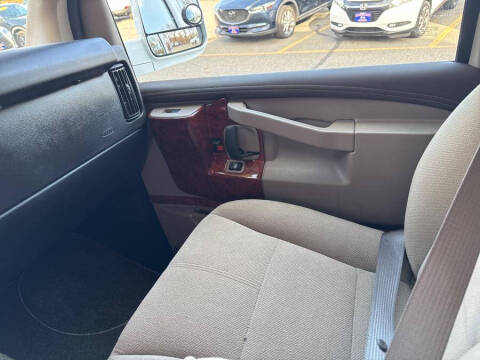 2019 Chevrolet Express 2500