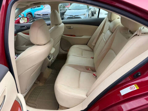 2011 Lexus ES 350