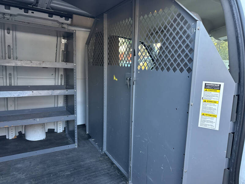 2017 Chevrolet Express 2500