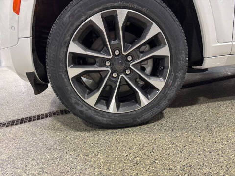 2025 Jeep Grand Cherokee L Overland