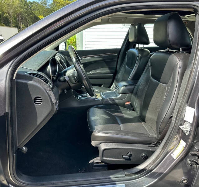 2019 Chrysler 300 Limited