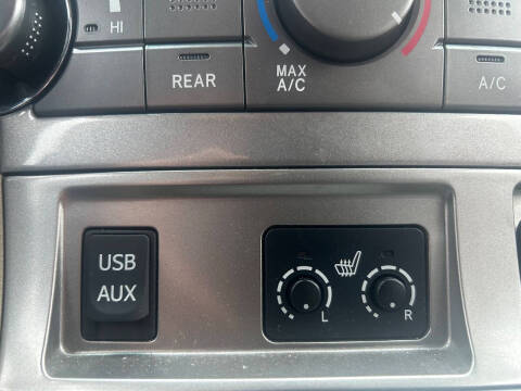 2012 Toyota Highlander SE