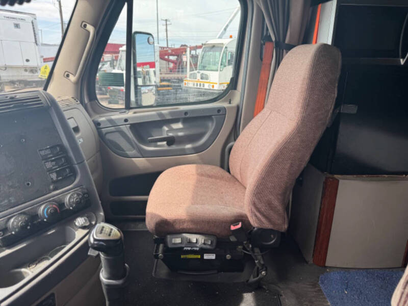 2013 Freightliner Cascadia