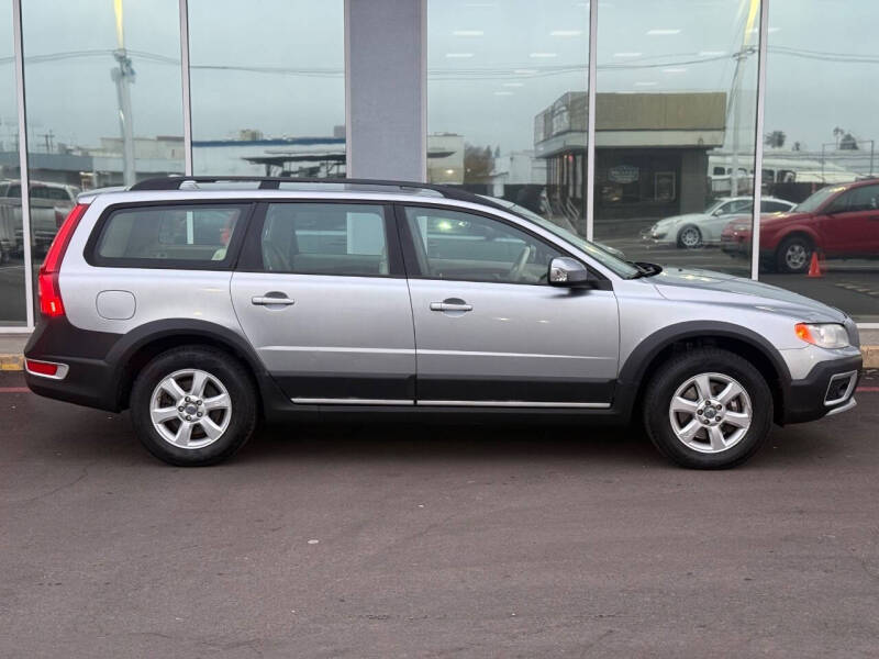 2009 Volvo XC70 3.2