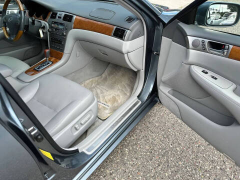 2005 Lexus ES 330