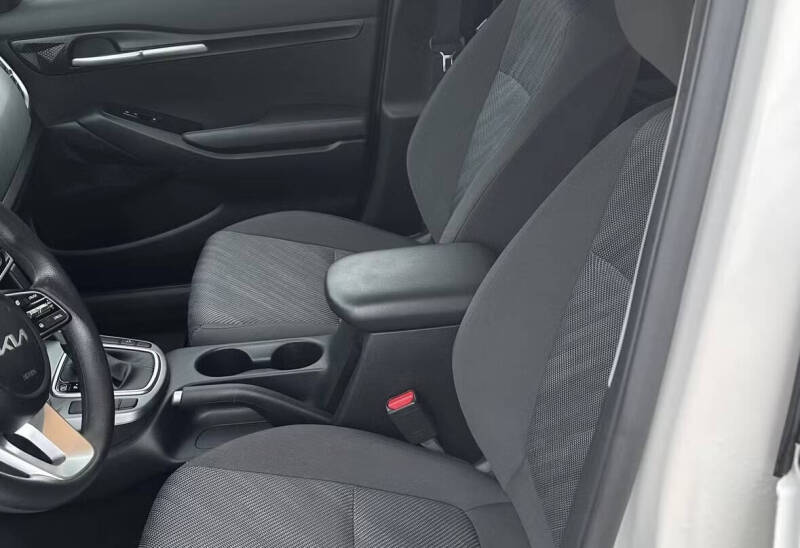 2023 Kia Seltos LX