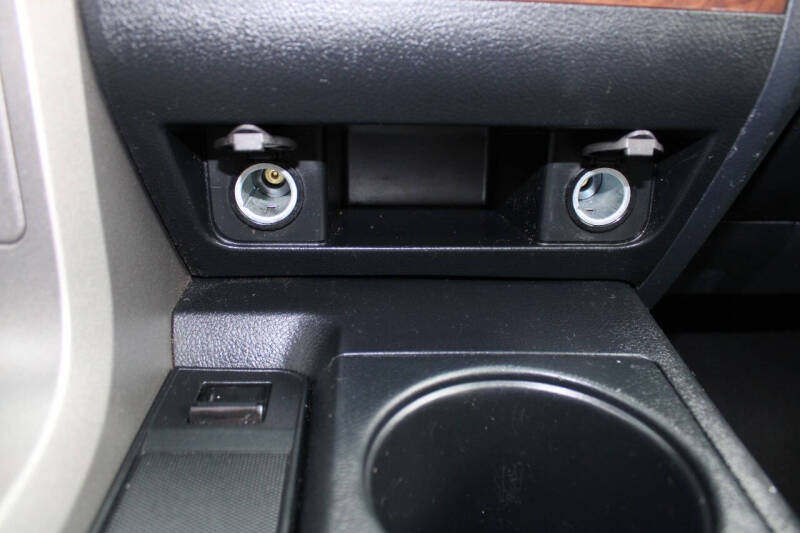 2013 Toyota Tundra Platinum