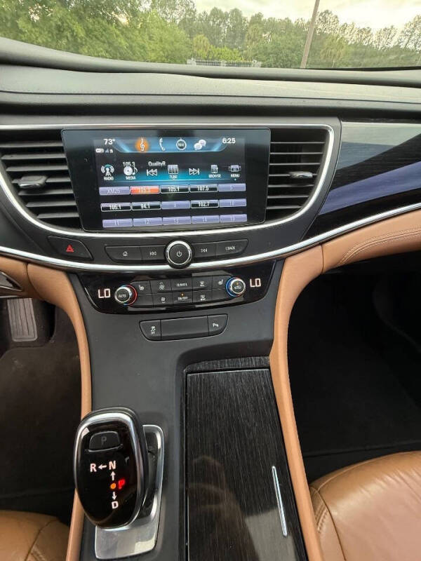 2017 Buick LaCrosse Essence