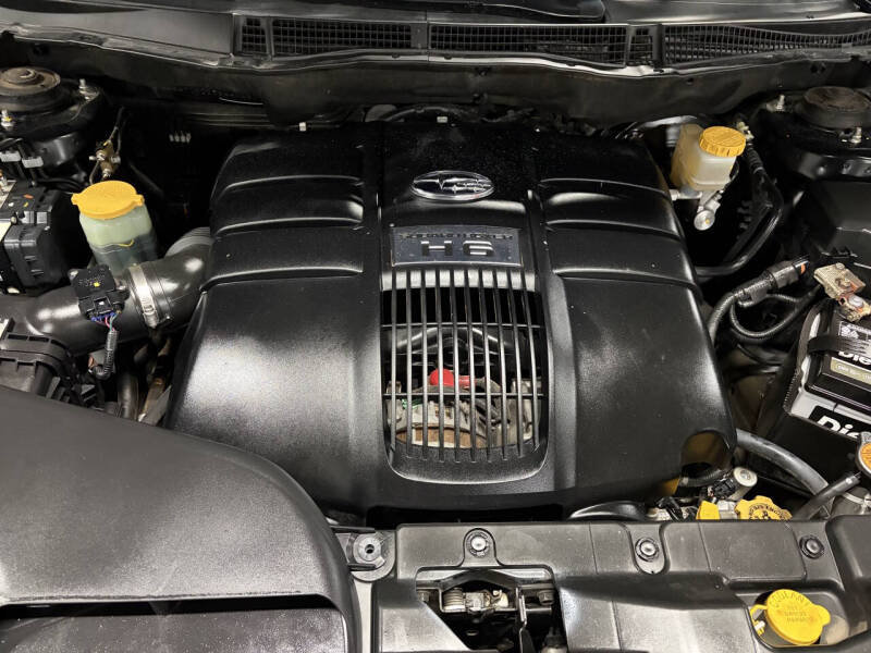 2008 Subaru Tribeca Ltd. 5-Pass.