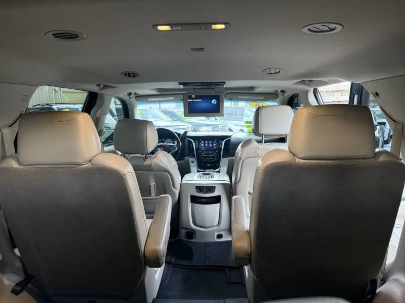 2016 Cadillac Escalade Premium Collection