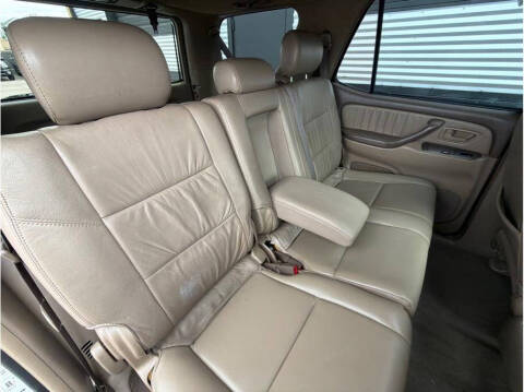 2004 Toyota Sequoia Limited