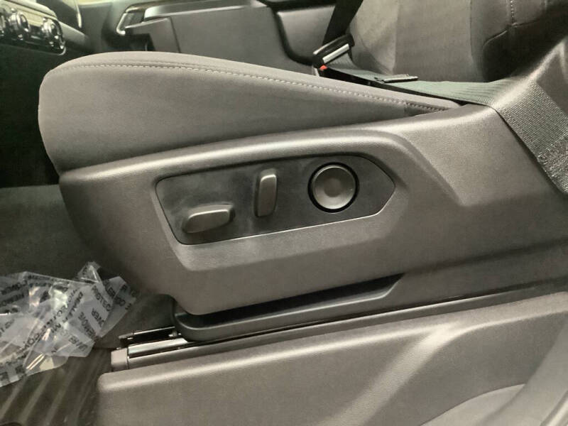2026 GMC Sierra 1500 Elevation Standard