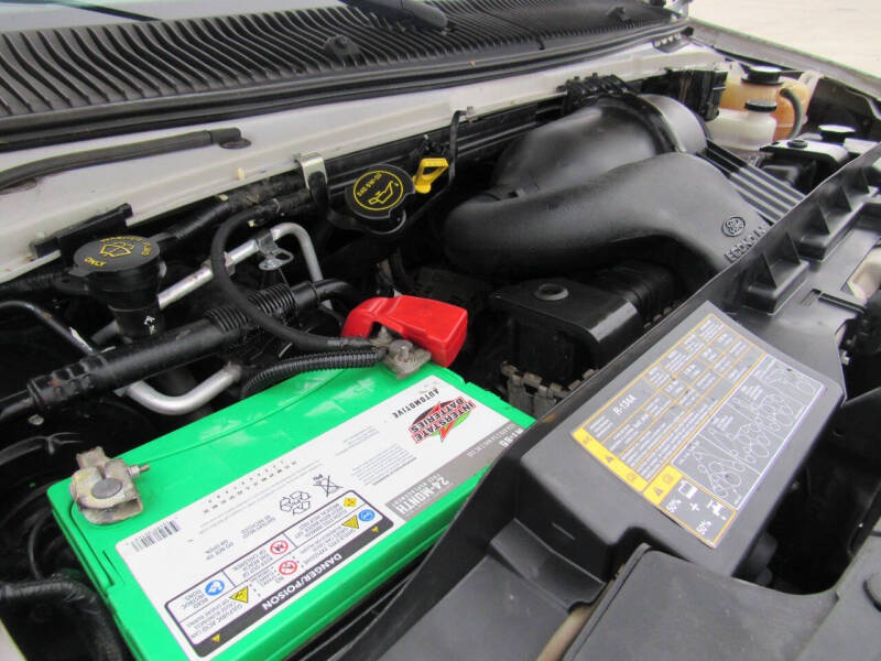 2008 Ford E-Series E-150