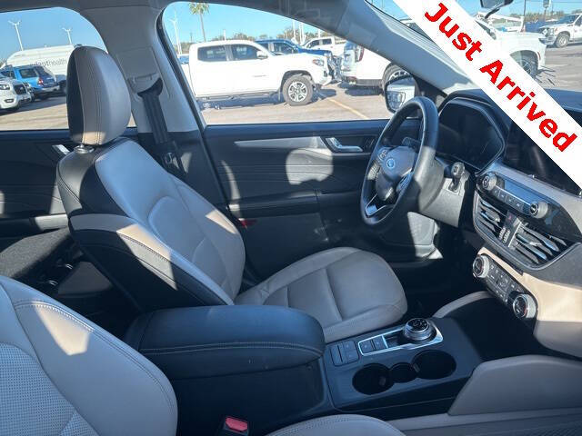 2021 Ford Escape SEL