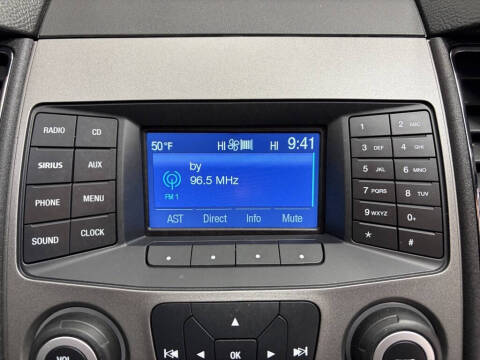 2018 Ford Taurus SEL