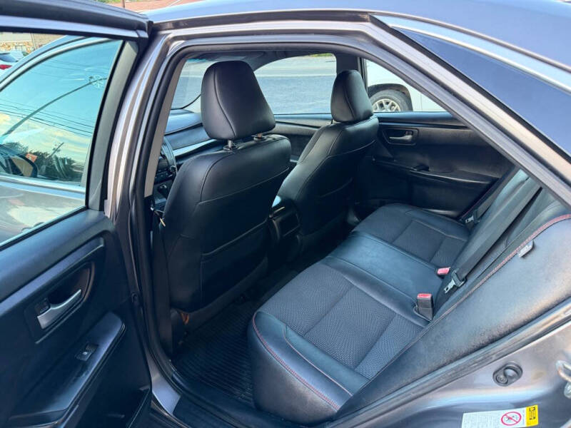 2017 Toyota Camry LE
