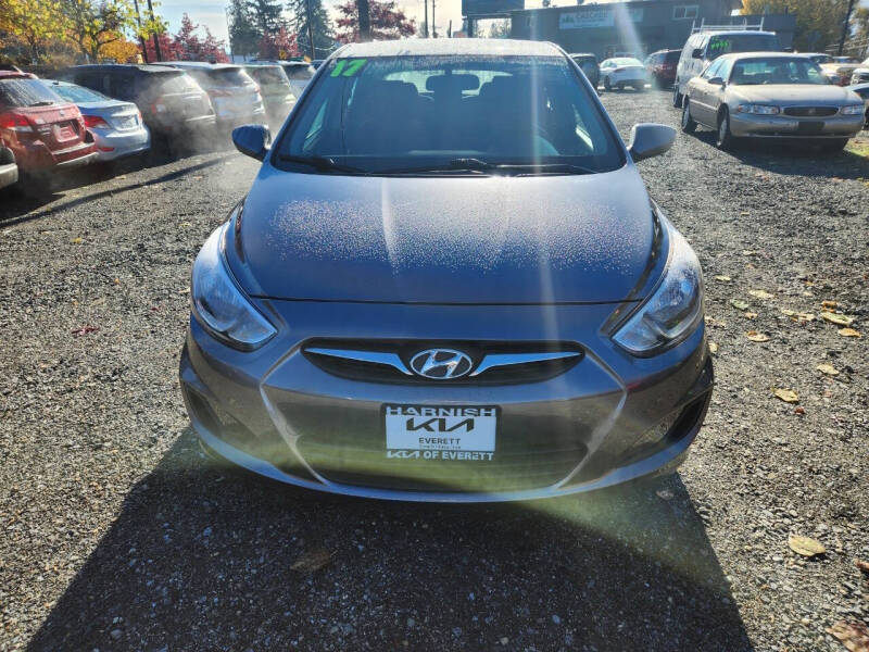 2017 Hyundai Accent SE