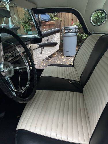 1957 Ford Thunderbird