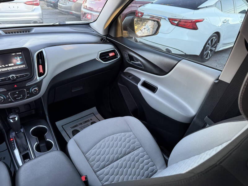 2018 Chevrolet Equinox LS