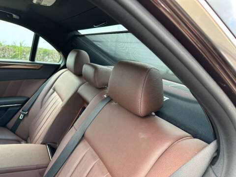 2010 Mercedes-Benz E-Class E 550 Sport