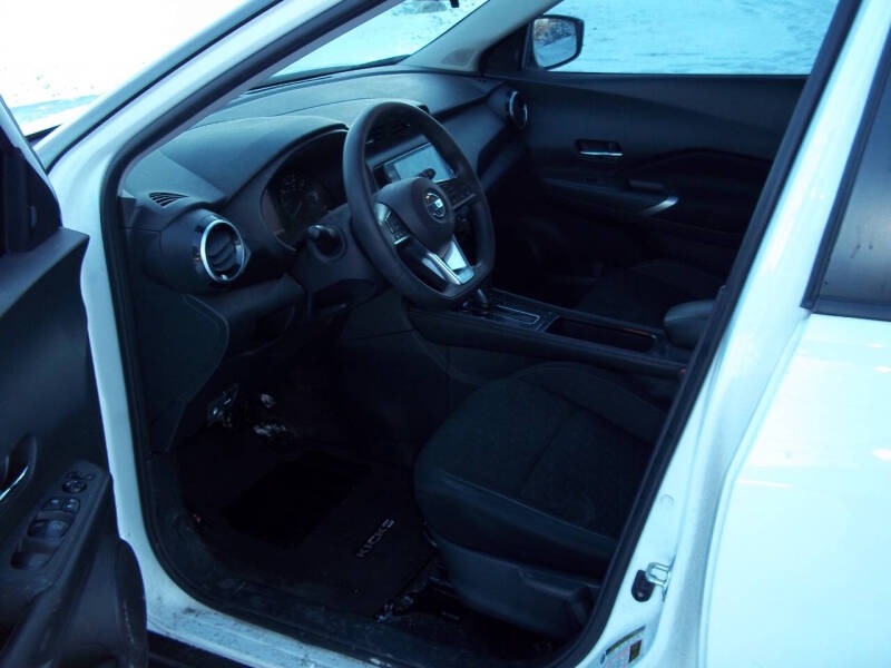 2021 Nissan Kicks SV