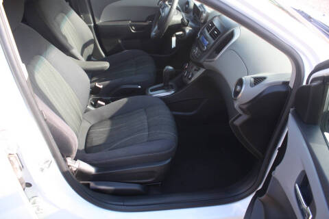 2013 Chevrolet Sonic LT Auto