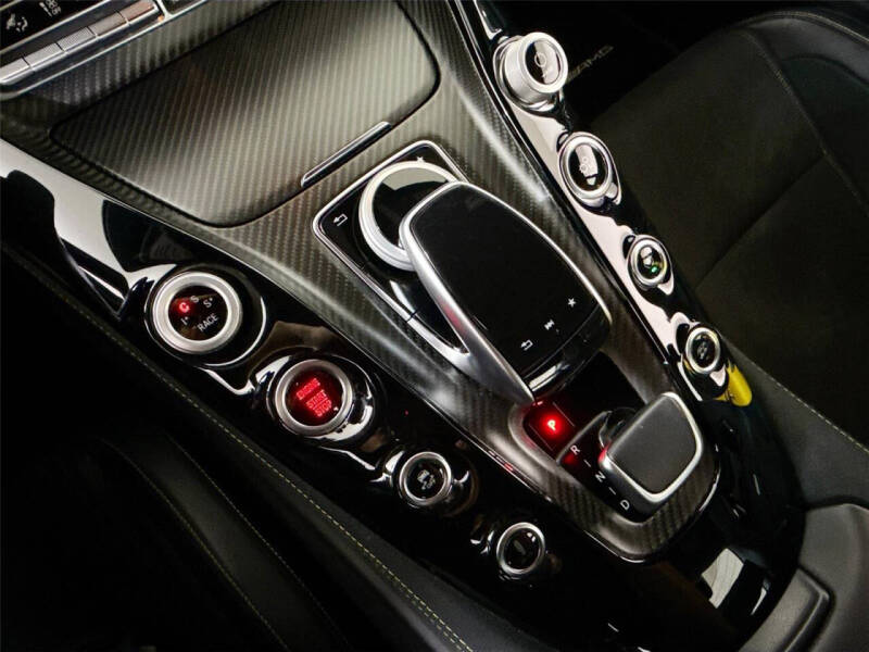 2018 Mercedes-Benz AMG GT R