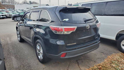 2016 Toyota Highlander Limited Platinum