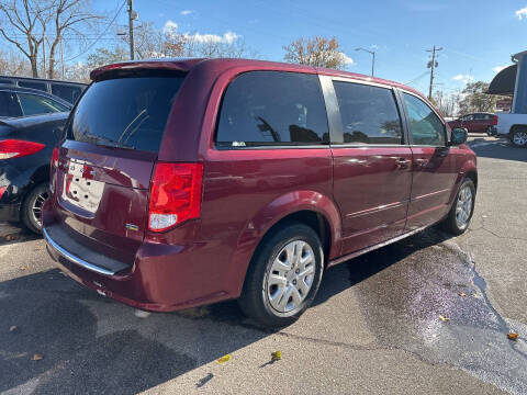2017 Dodge Grand Caravan SE