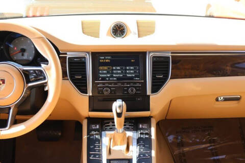 2016 Porsche Macan S