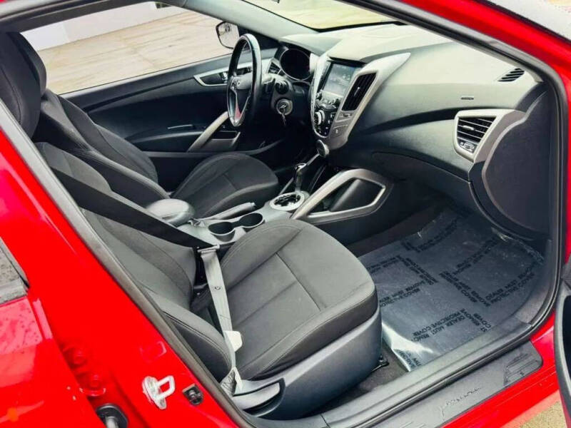 2017 Hyundai Veloster