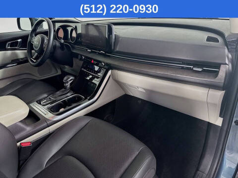 2023 Kia Carnival EX